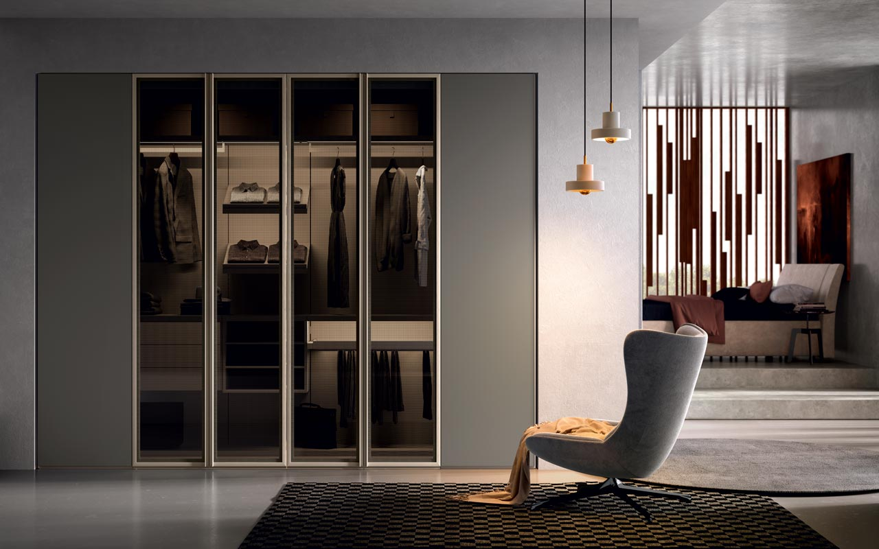 Luxury walk-in closet with customized storage solutions - Pedini Miami